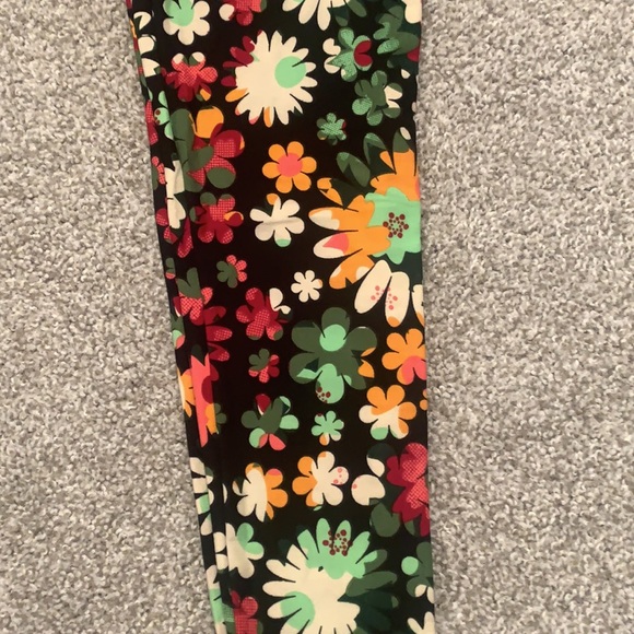 LuLaRoe OS leggings - Picture 2 of 2